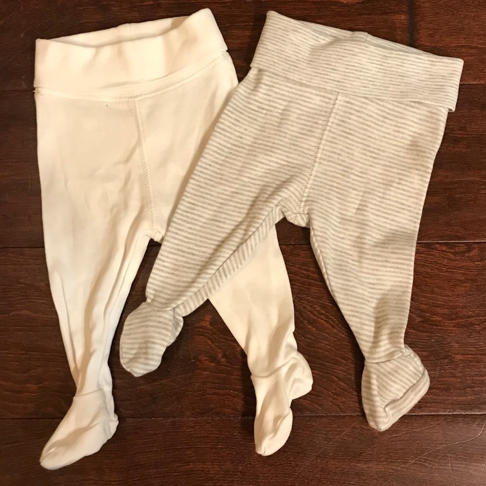 2 Organic Newborn Footie Pants by H&M